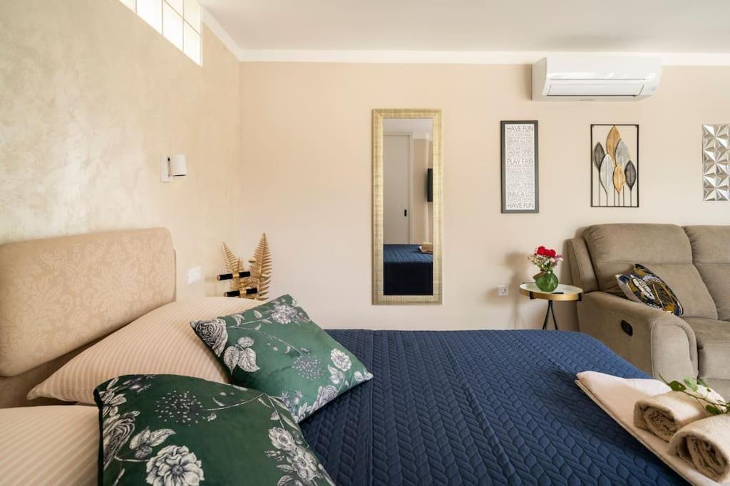 Suite By The Beach For 2 Cavtat Exterior photo