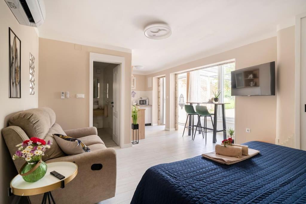 Suite By The Beach For 2 Cavtat Exterior photo