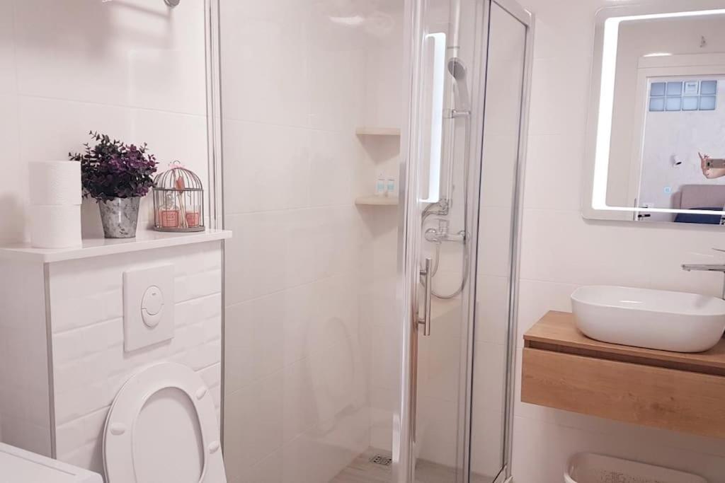 Suite By The Beach For 2 Cavtat Exterior photo